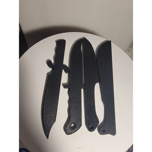 3D Printed Horror Movie Knife Set 4 (Plastic) - Picture 3 of 7